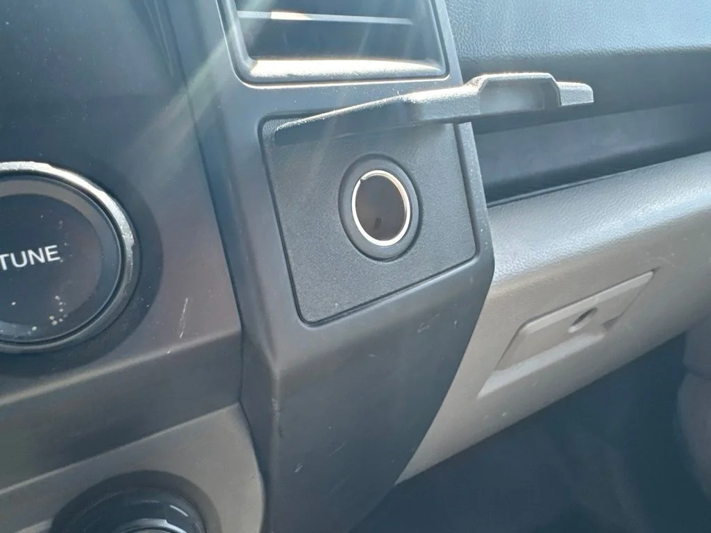 Used 2019 Silver Ford XL image 21