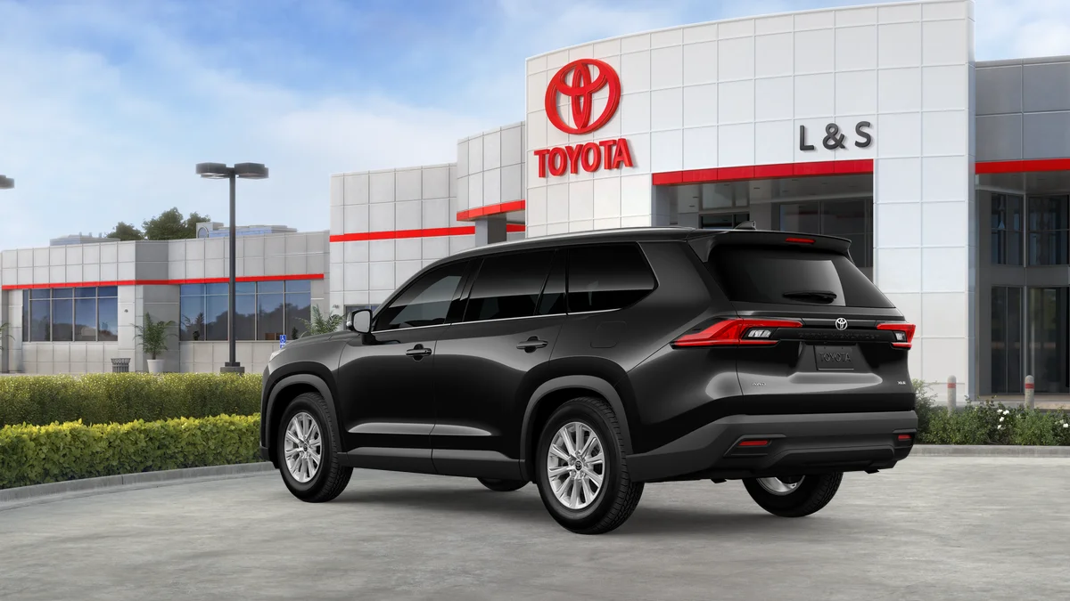 New 2026 Midnight Black Metallic Toyota XLE image 16