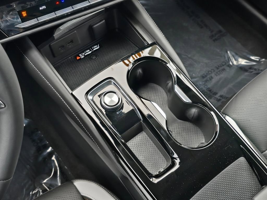 2025 Buick Envision Sport Touring - Photo 24