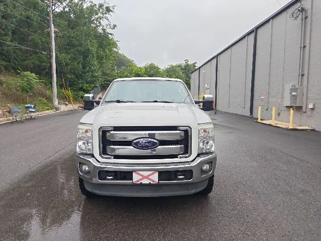 Used 2016 White Platinum Clearcoat Metallic Ford King Ranch image 7