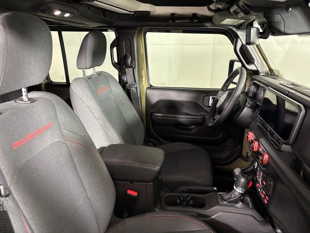 Used 2025 Green Jeep Rubicon image 25