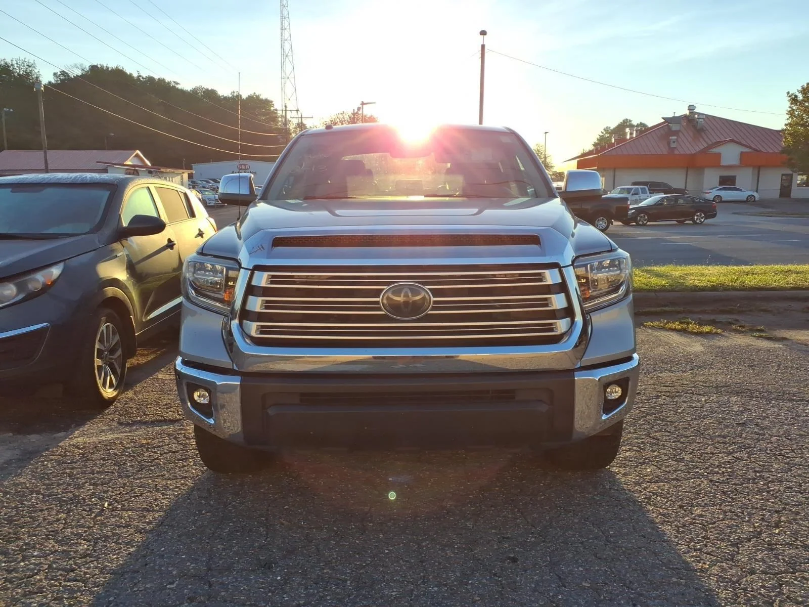 Used 2018 Silver Sky Metallic Toyota Limited image 2
