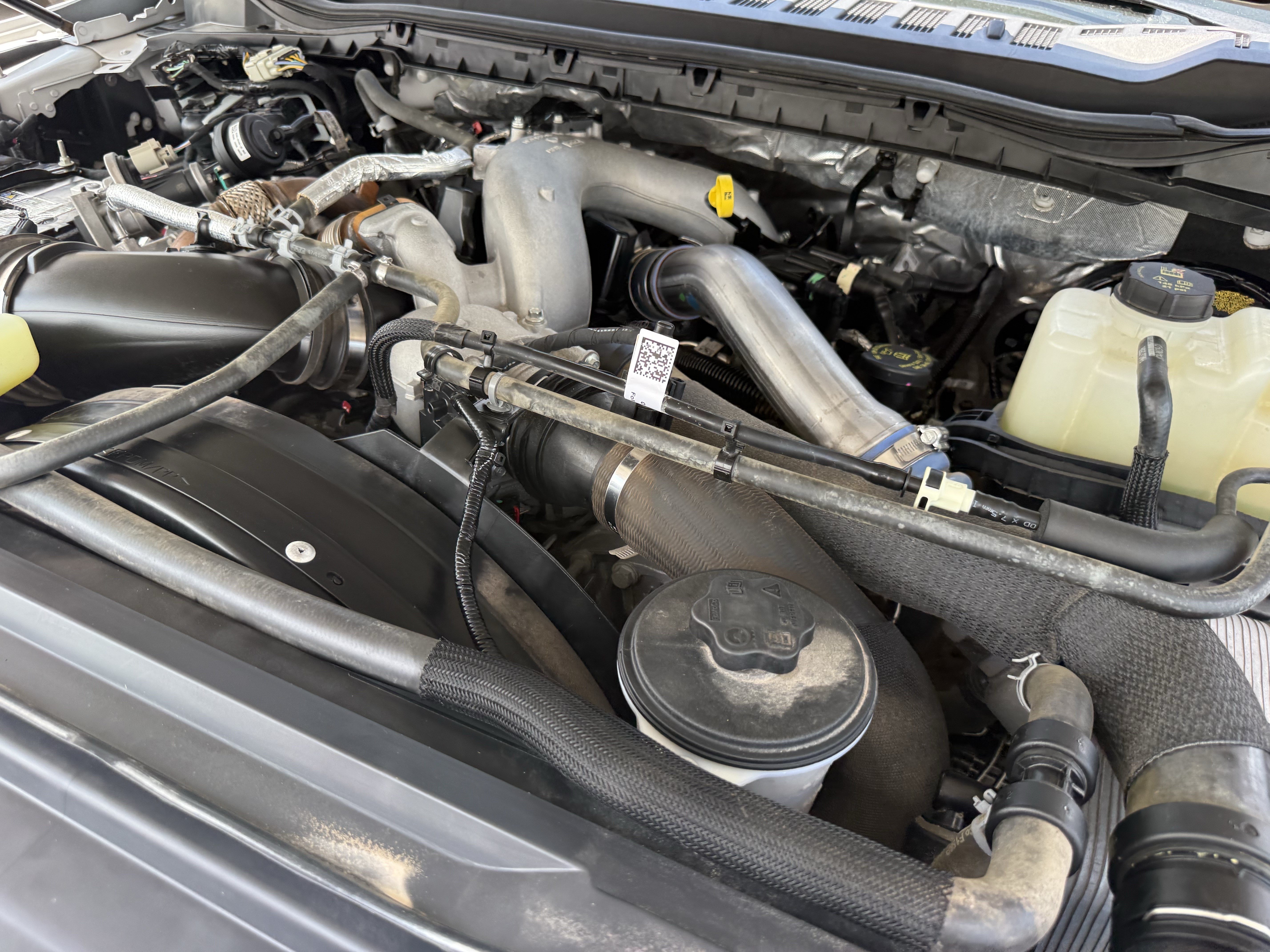 Used 2025 Oxford White Ford XLT image 31