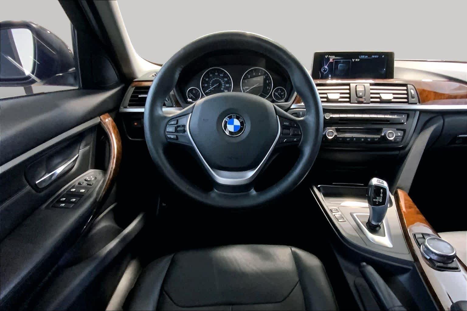 Used 2014 Black Sapphire Metallic BMW 328i xDrive image 5