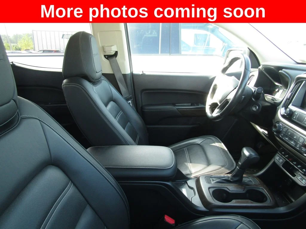 Used 2019 White GMC Denali image 11