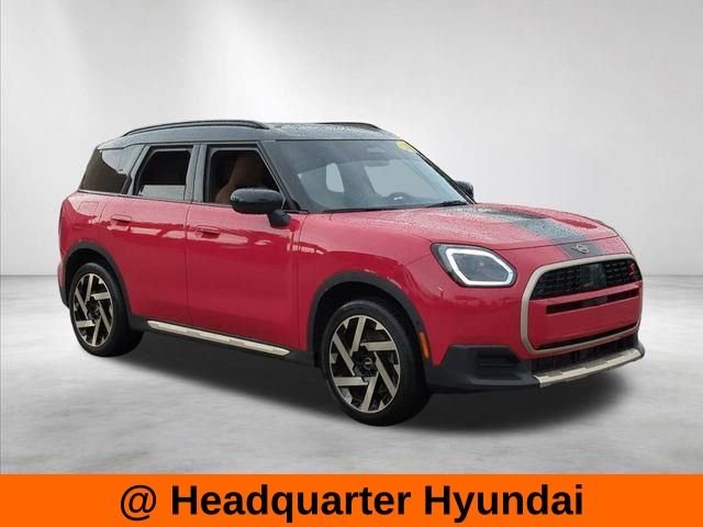 Used 2025 Red MINI Iconic image 3