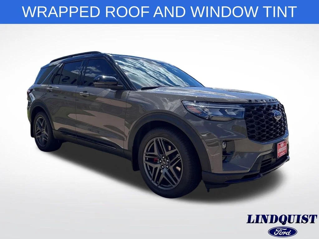 2026 Ford Explorer ST - Photo 7