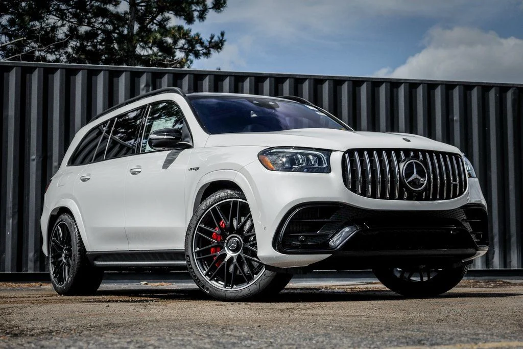 2026 Mercedes-Benz GLS AMG GLS 63's photo