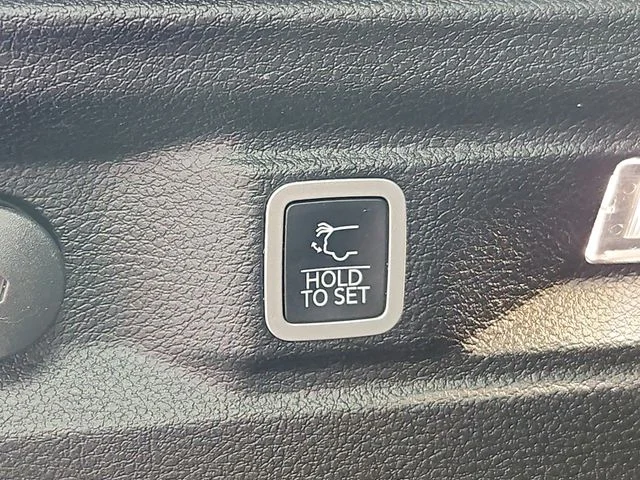 Used 2024 White Jeep Altitude X image 50