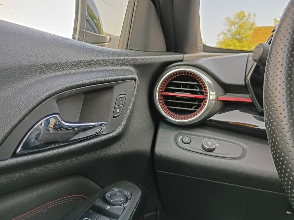 Used 2024 Black Chevrolet 2RS image 20