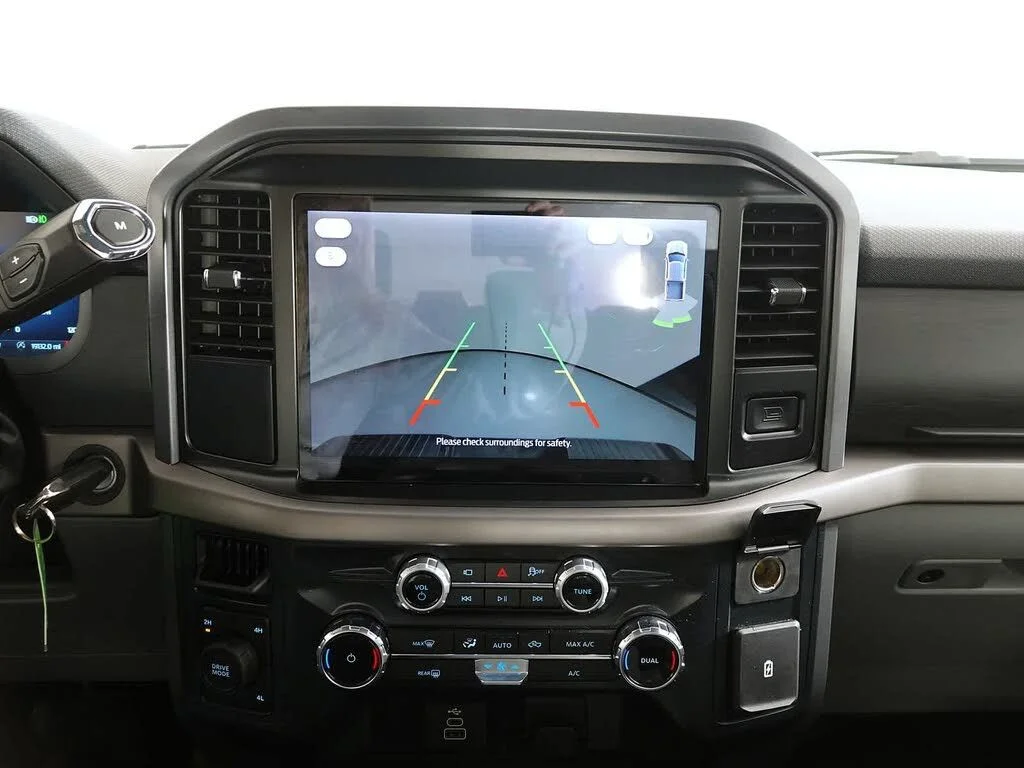 Used 2025 Silver Metallic Ford XLT image 20