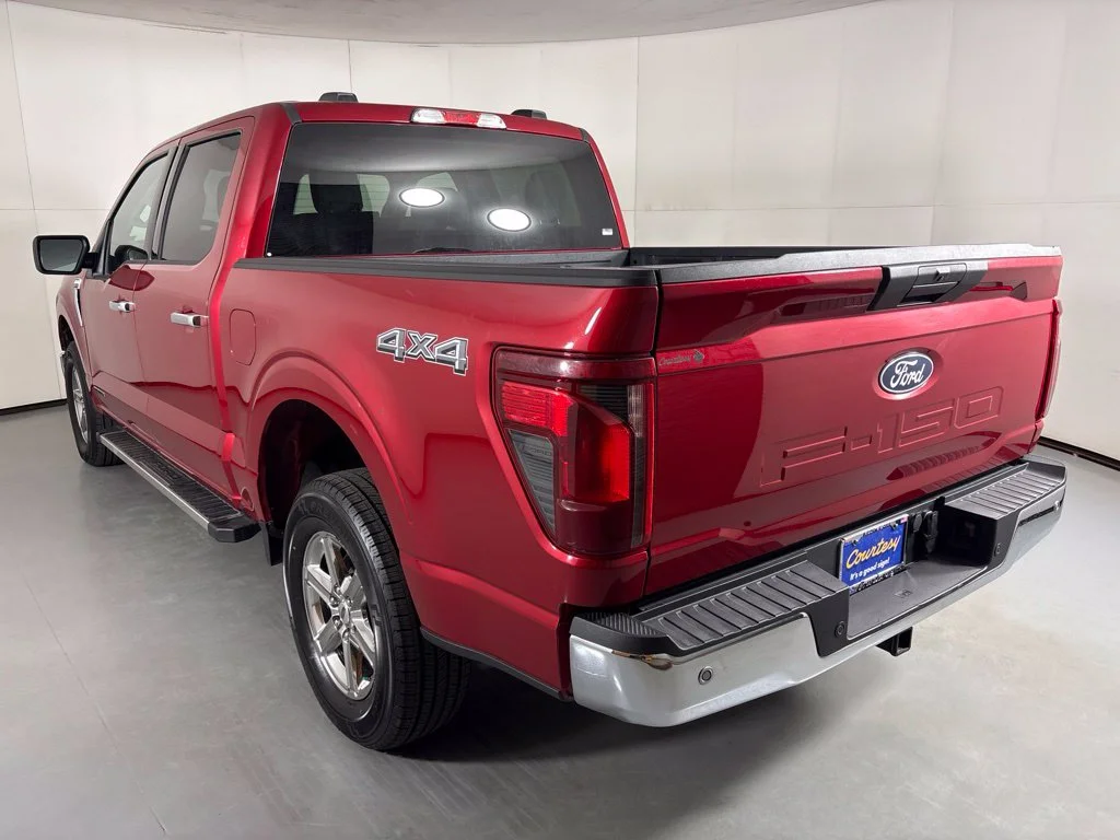 Used 2025 Red Ford XLT image 6