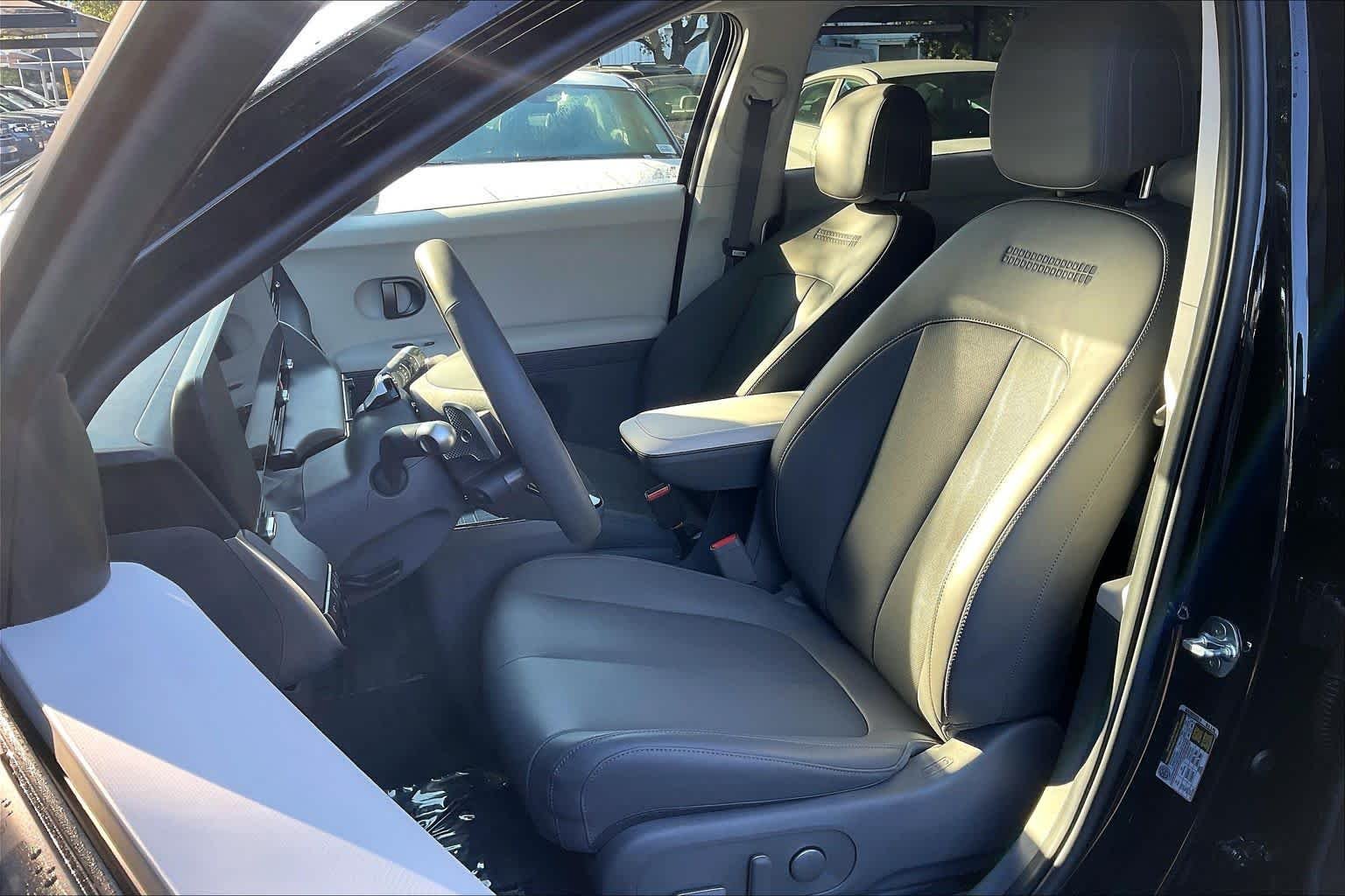 2026 Hyundai IONIQ 5 SEL - Photo 7