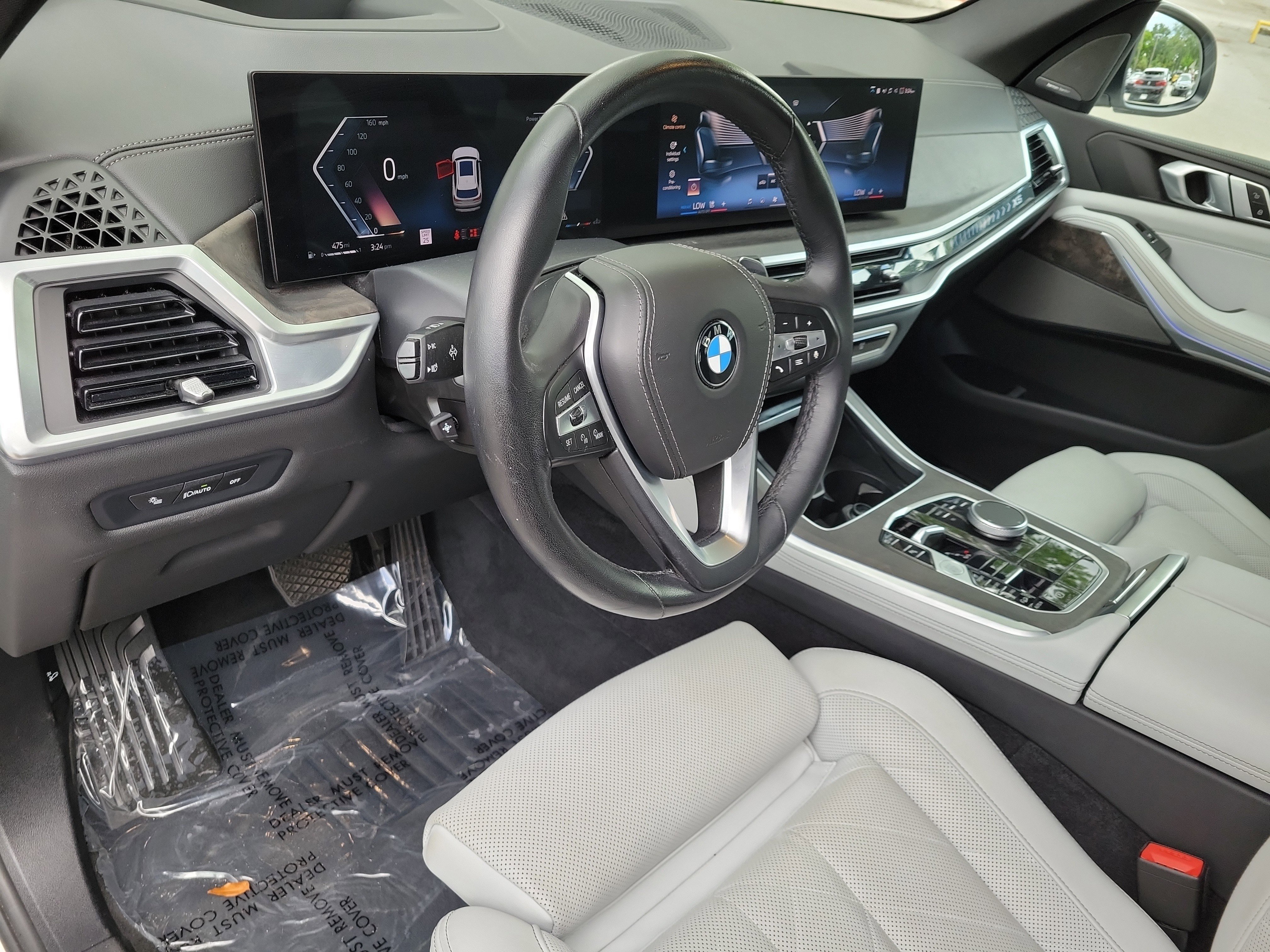 Certified Used 2024 Alpine White BMW xDrive40i image 18