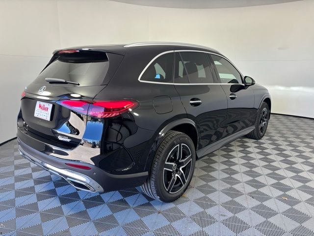 New 2026 Black Mercedes-Benz GLC 300 image 7