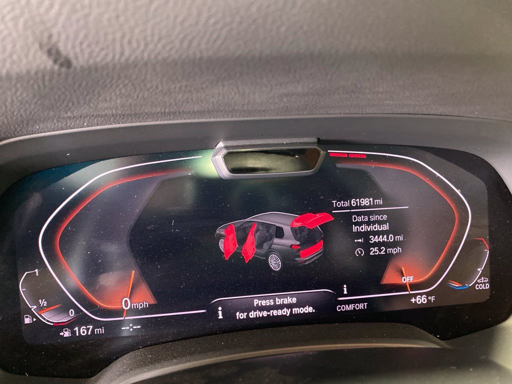 Used 2019 Black Sapphire Metallic BMW xDrive40i image 15