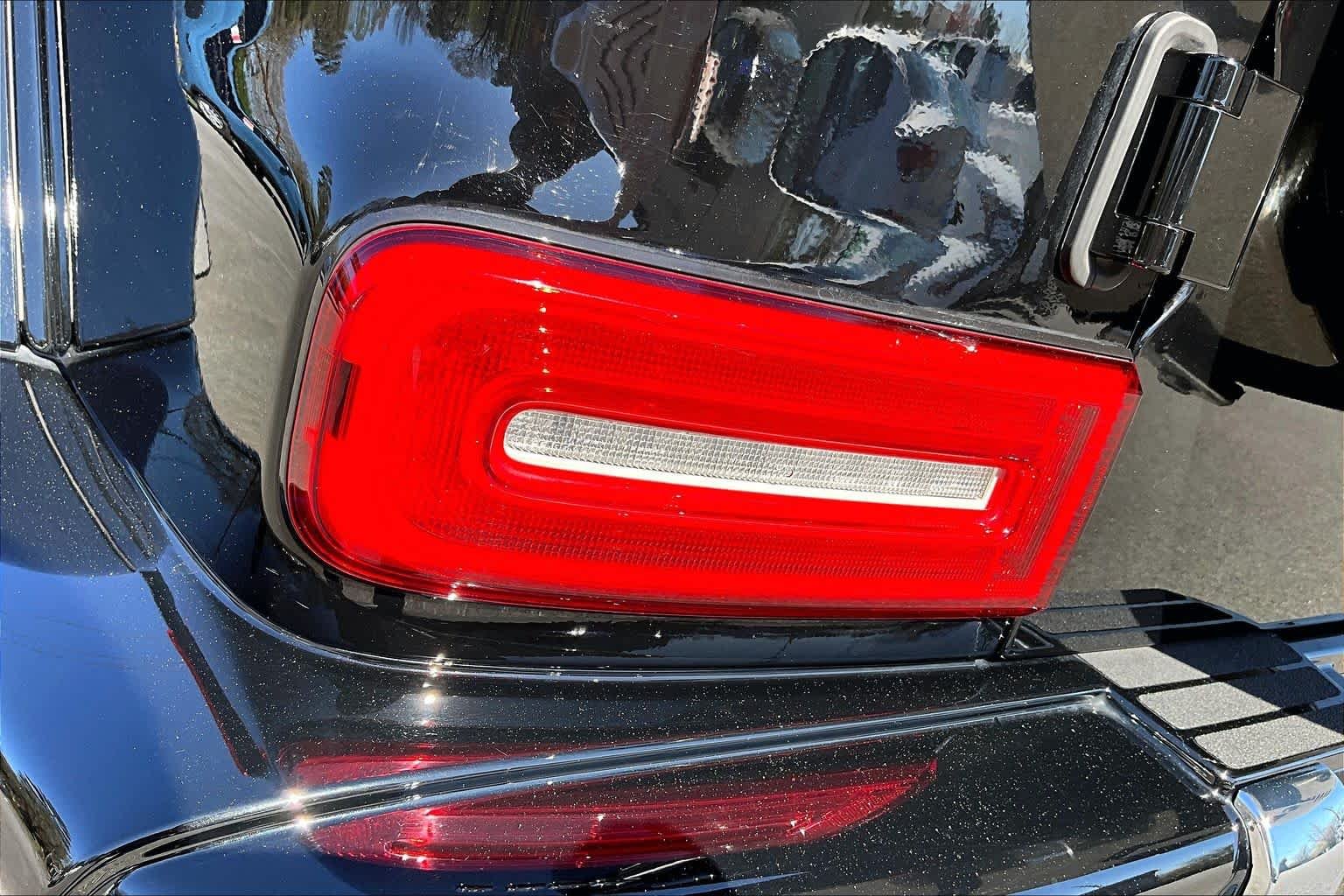 Used 2023 Black Mercedes-Benz G 550 image 29