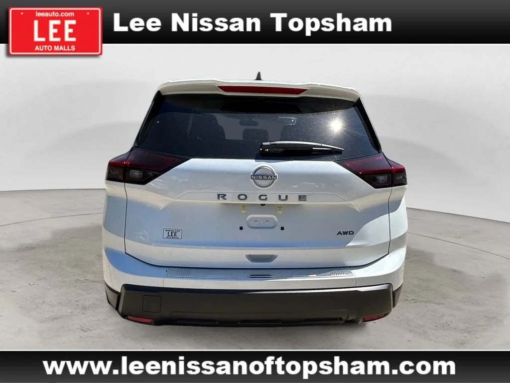 New 2026 Everest White Pearl Tricoat Nissan SV image 4