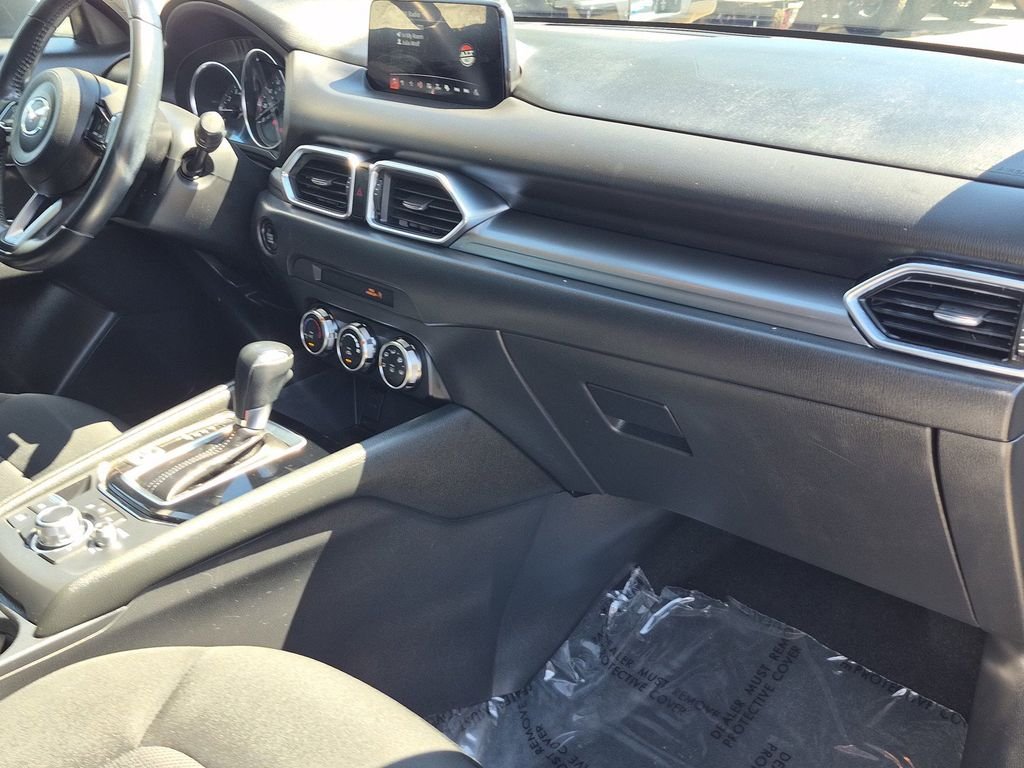 Used 2018 Sonic Silver Metallic Mazda Sport image 11