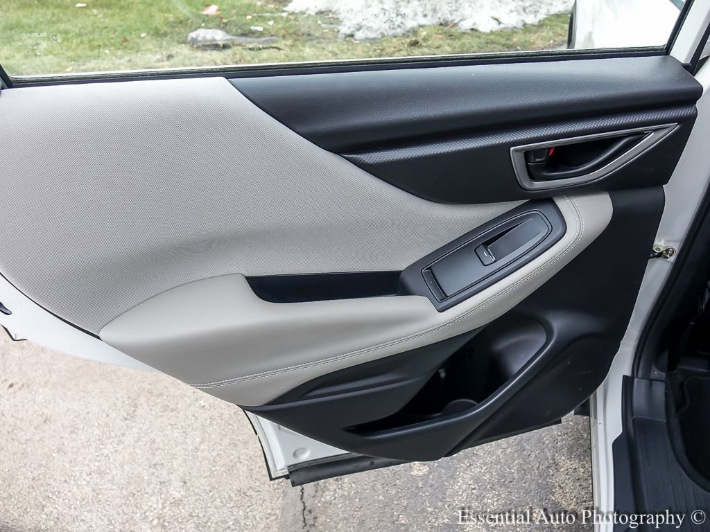 2022 SUBARU FORESTER - Image 19