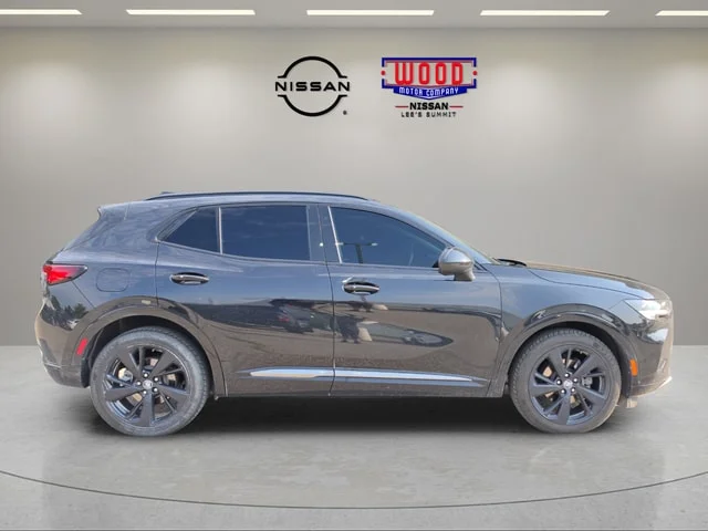 Used 2022 Ebony Twilight Metallic Buick Essence image 2
