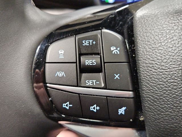 Used 2023 Gray Ford Platinum image 33