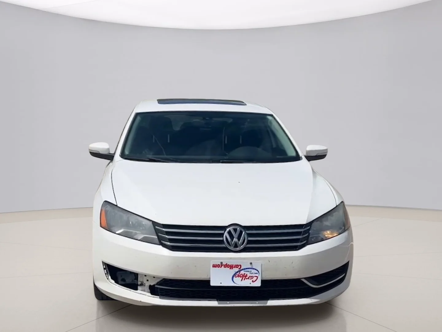 Used 2013 White Volkswagen 2.5 SE MT image 8