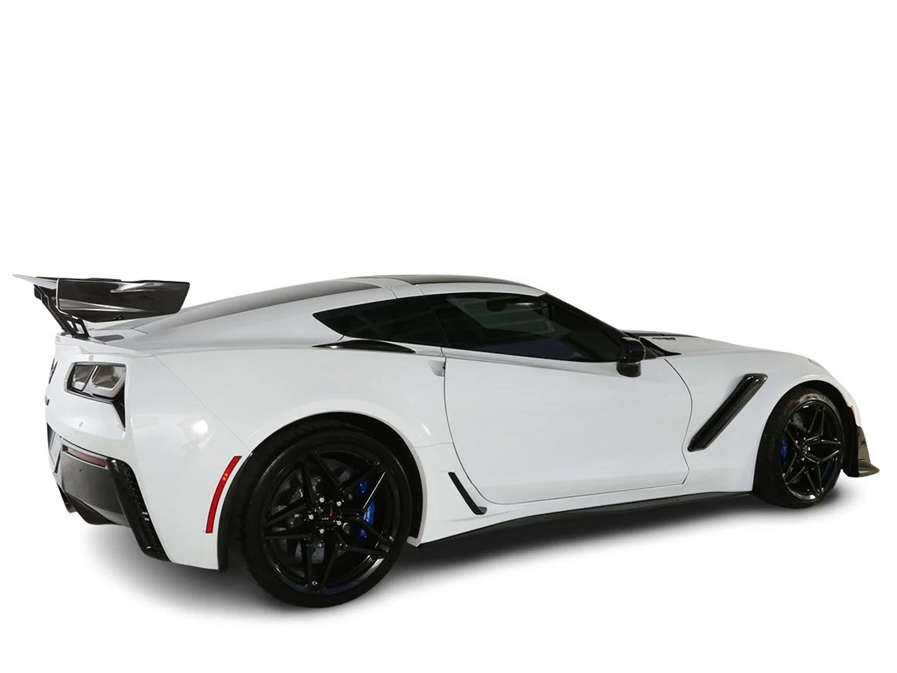 Used 2019 White Chevrolet ZR1 image 17