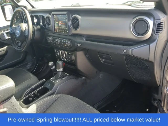 Used 2021 Gray Jeep Sport image 44