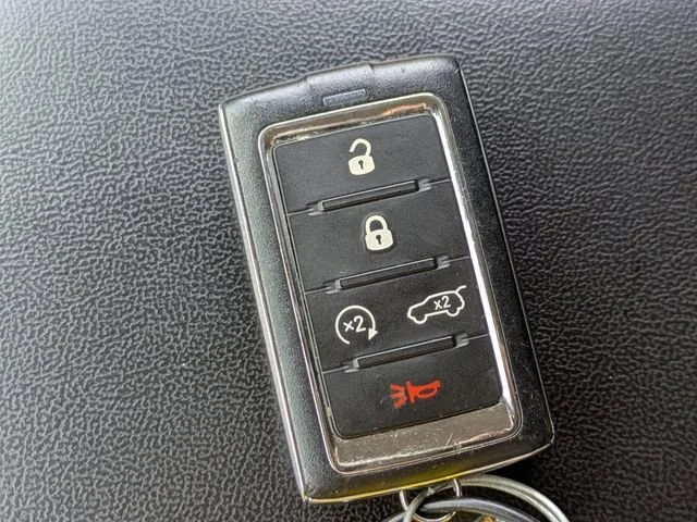 Used 2023 Gray Jeep Limited image 31