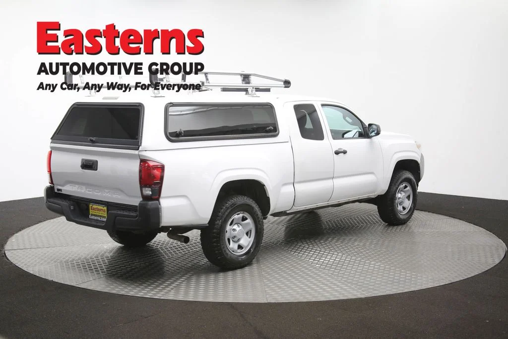 Used 2020 White Toyota SR image 38