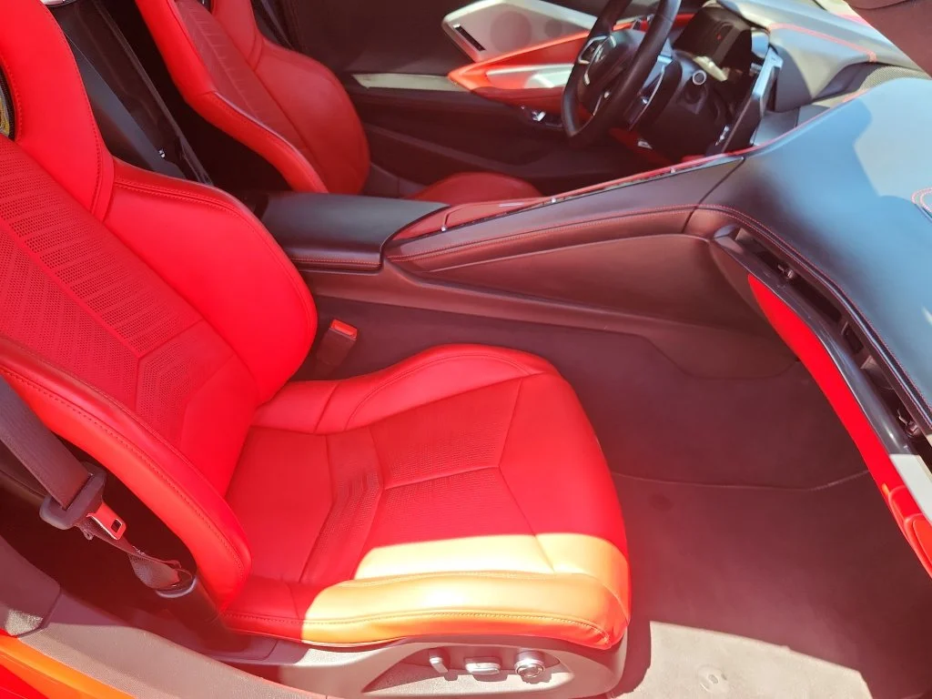 Used 2020 Red Chevrolet Stingray image 13
