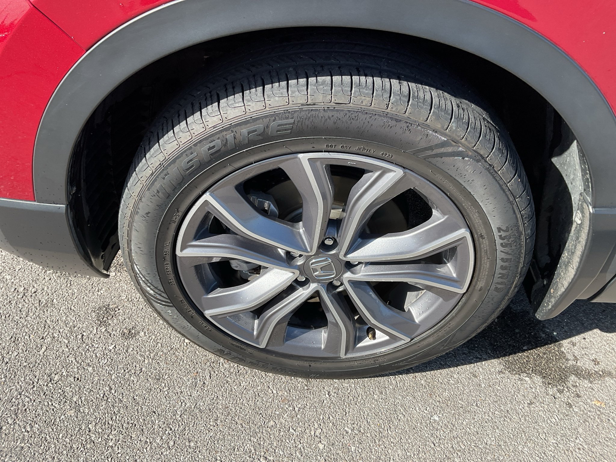 Used 2021 Radiant Red Metallic Honda Touring image 5