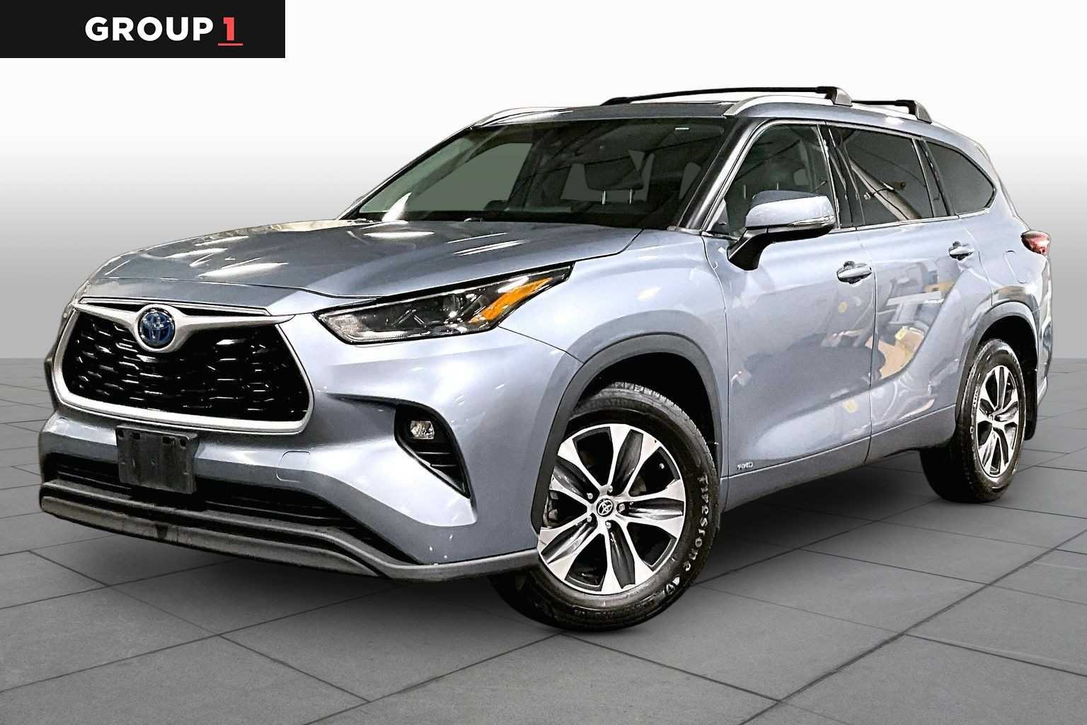 2022 Toyota Highlander Hybrid XLE