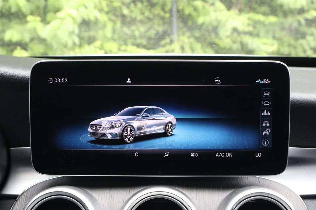 Used 2020 White Mercedes-Benz 4MATIC® image 15