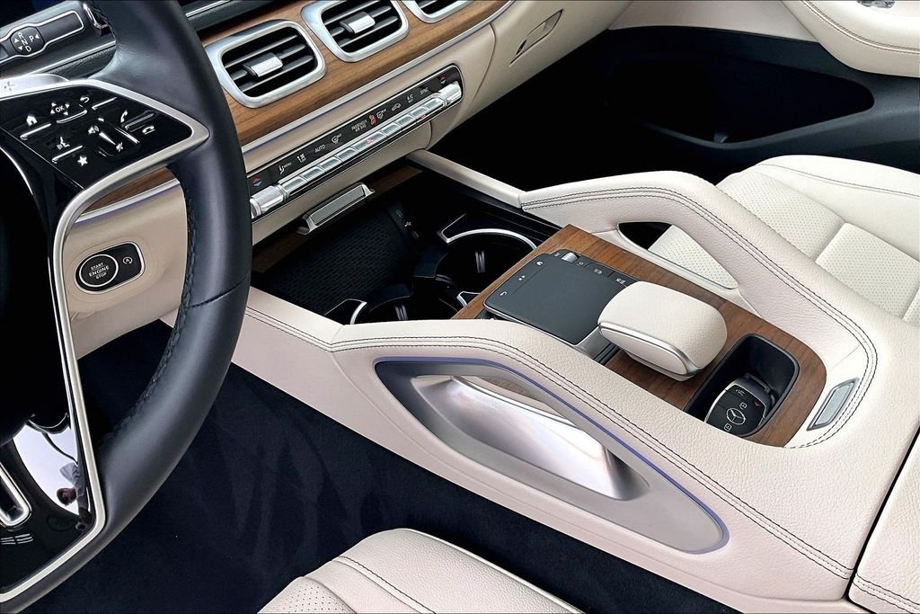 Certified Used 2025 White Mercedes-Benz GLE 350 image 14