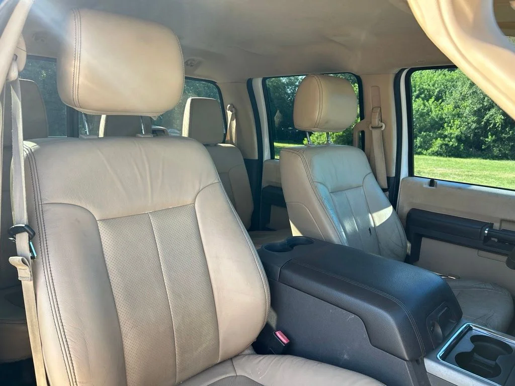 Used 2014 Oxford White Ford Lariat image 39