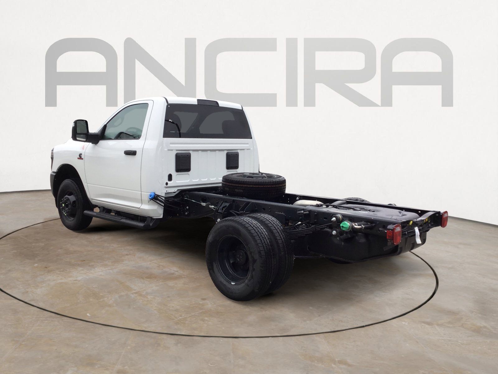 New 2026 Bright White Clearcoat RAM Tradesman image 7