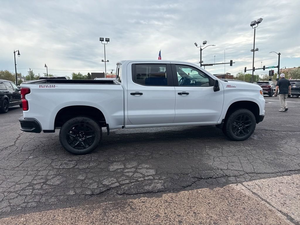 2026 Chevrolet Silverado 1500 LT Trail Boss - Photo 9