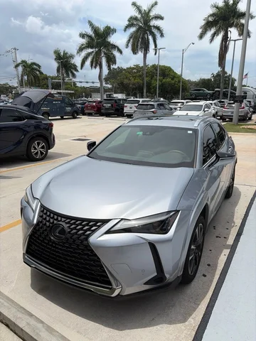 2023 Lexus UX 250h Premium