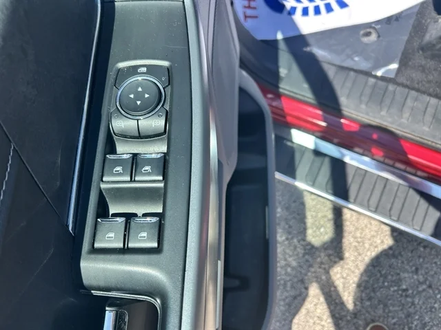 Used 2024 Red FORD XLT image 22