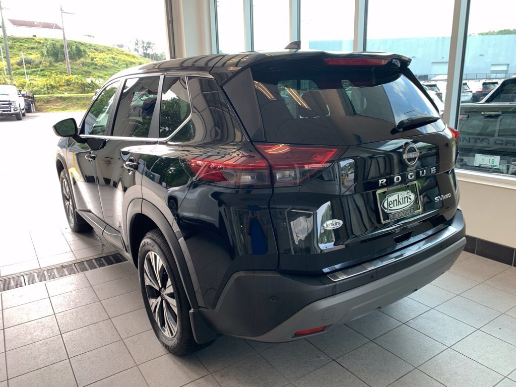 Used 2023 Black Nissan SV image 13