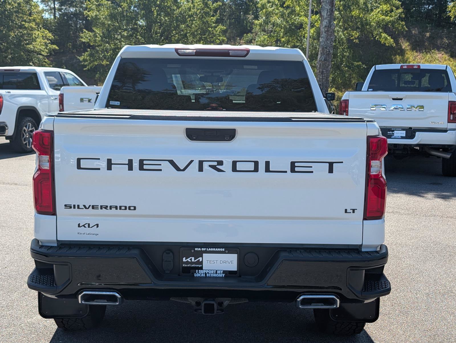 2023 Chevrolet Silverado 1500 LT Trail Boss - Photo 7