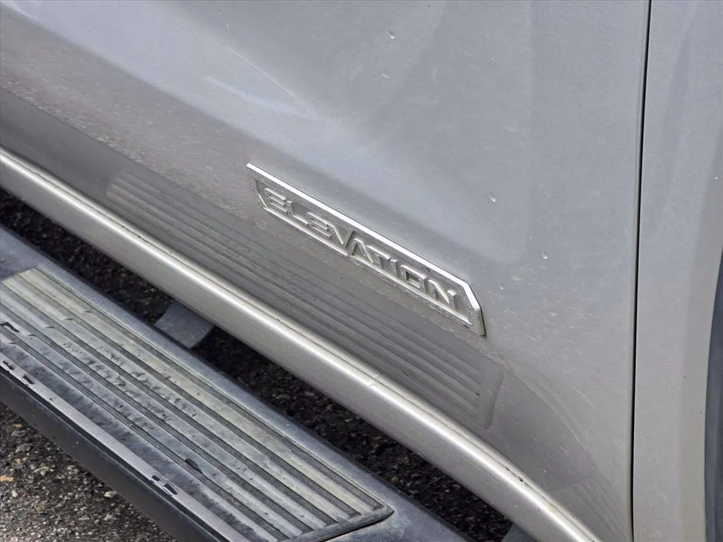 Used 2021 QUICKSILVER METALLIC GMC Elevation image 16