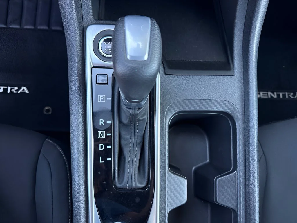 Used 2025 White Nissan SV image 22