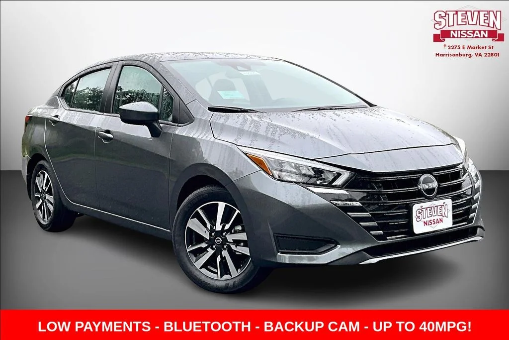 2025 Nissan Versa 1.6 SV CVT's photo
