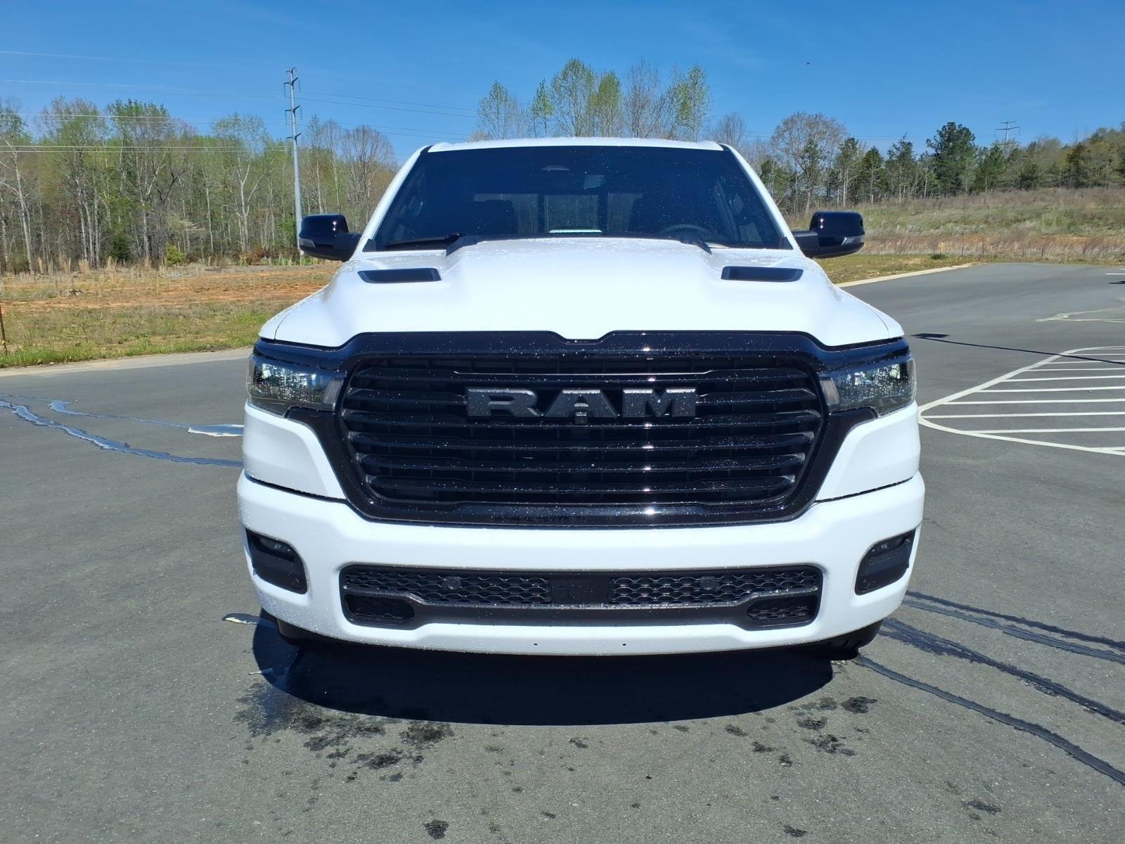 New 2026 Bright White Clear-Coat Exterior Paint RAM Laramie image 12