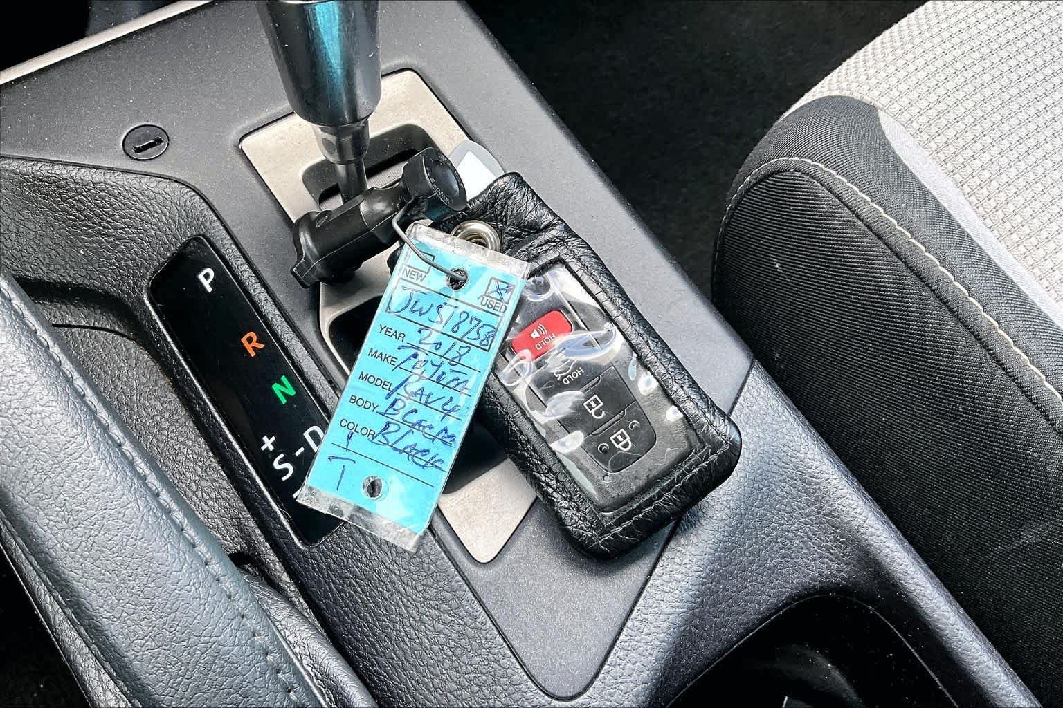 Used 2018 Black Toyota XLE image 15