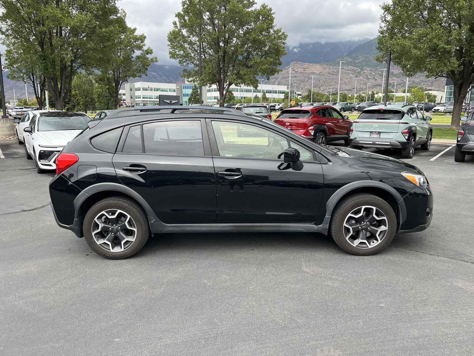 Used 2015 Crystal Black Silica Subaru Premium image 6