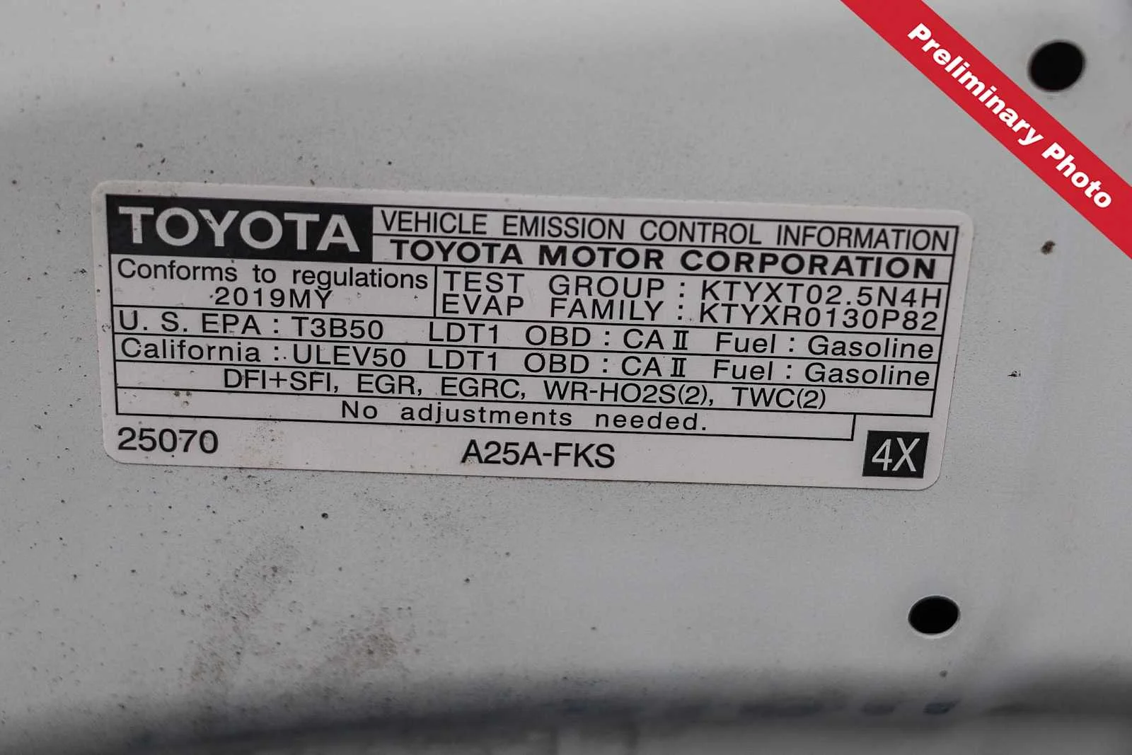 Used 2019 Super White Toyota LE image 21